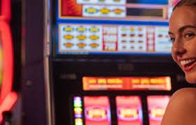 Philippines player accessing jl7979 betting interface on mobile phone
